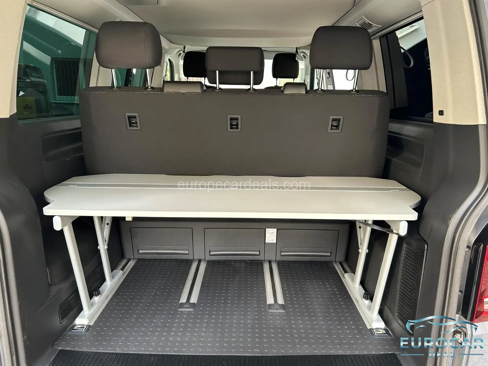 Volkswagen T6 California