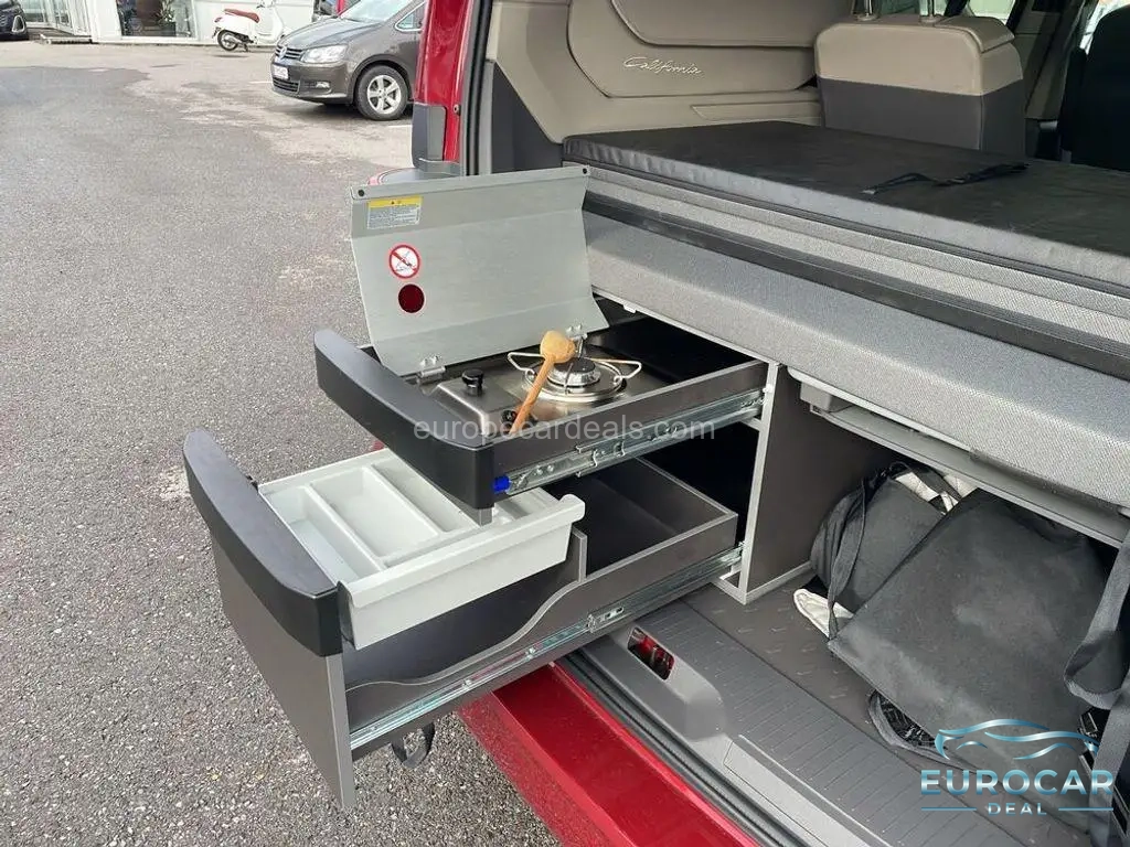 Volkswagen T6 California
