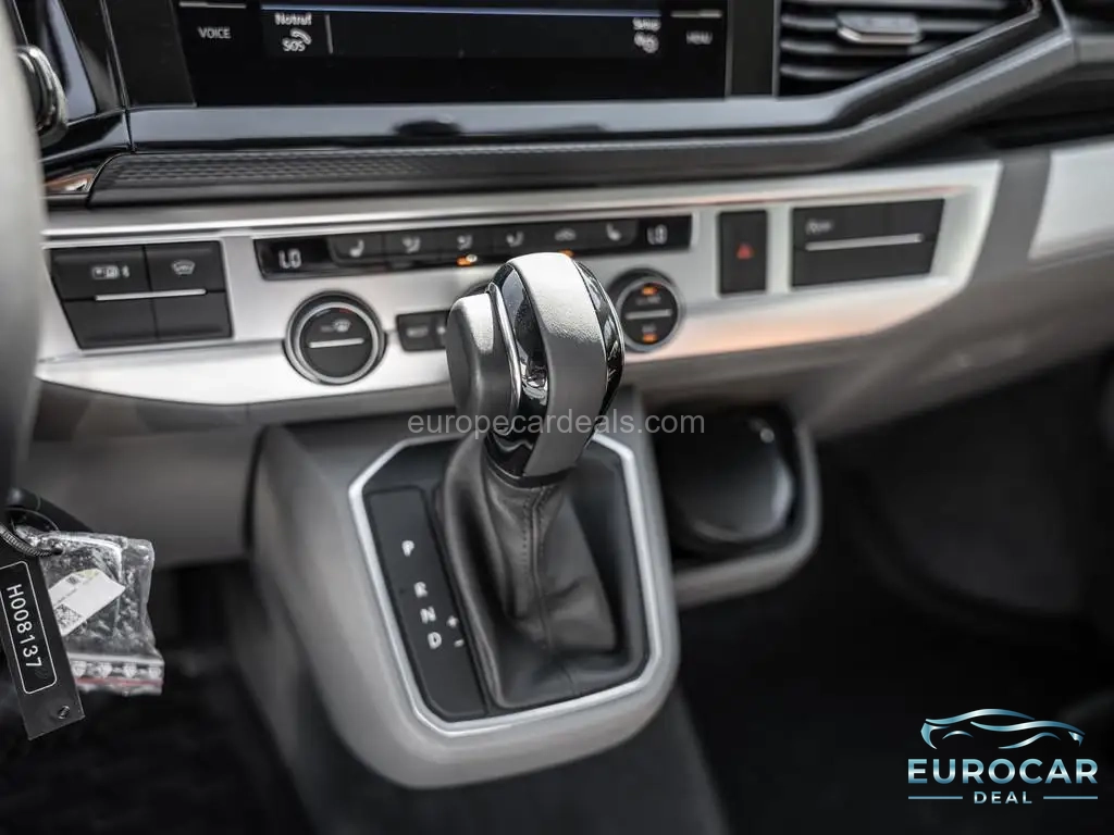Volkswagen T6 California