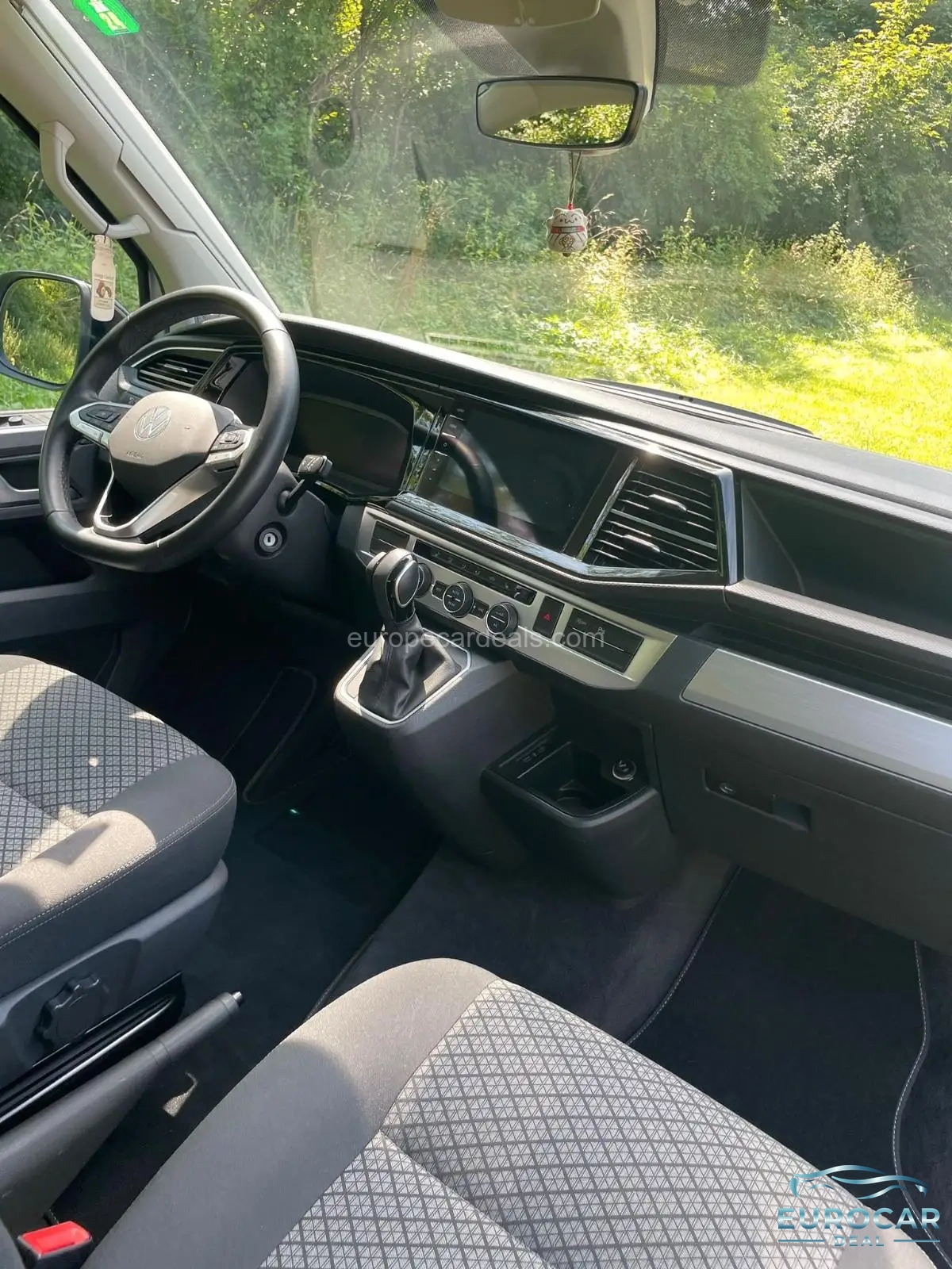 Volkswagen T6 California