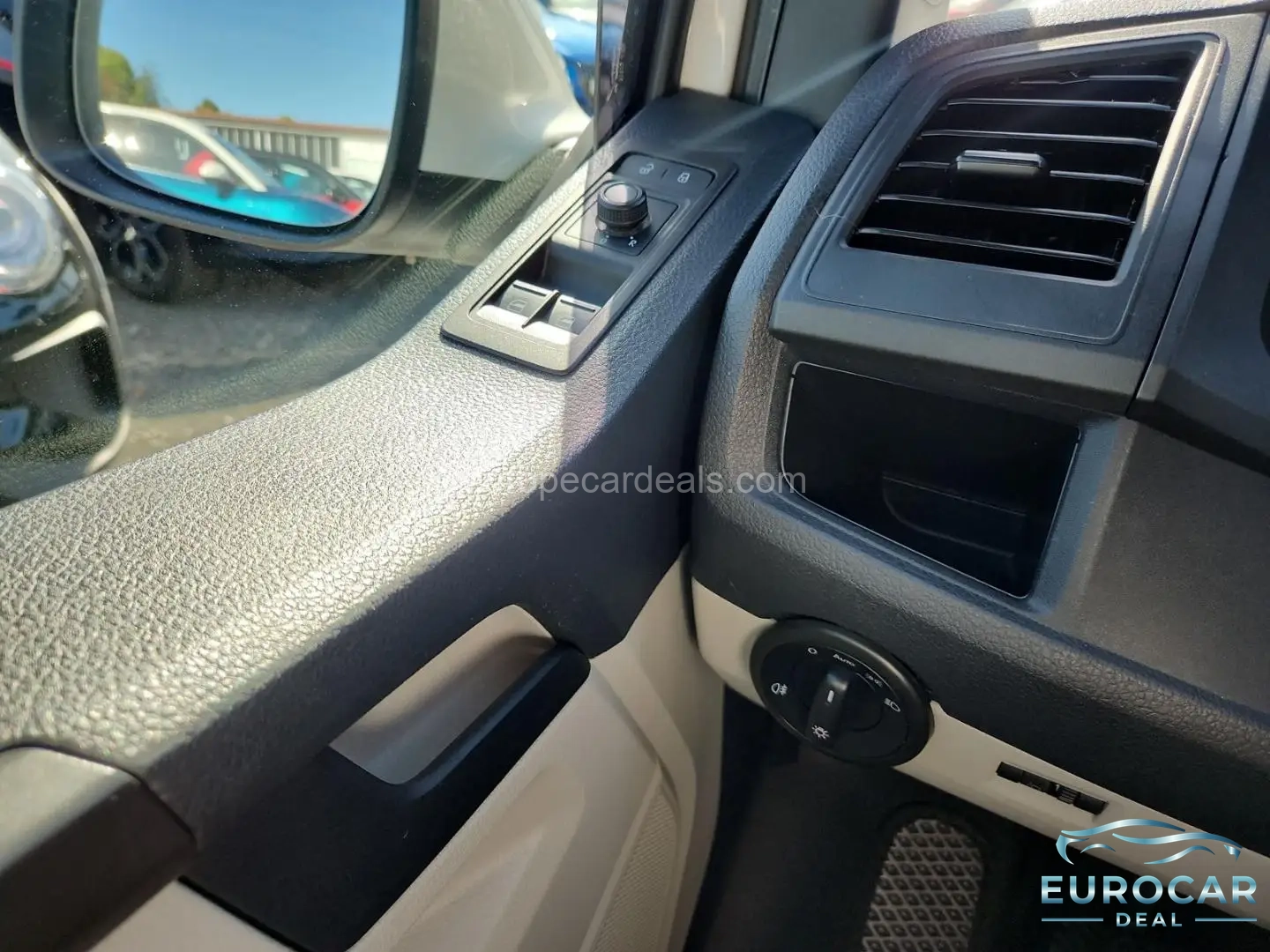 Volkswagen T6 California