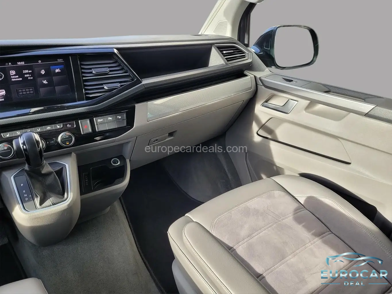 Volkswagen T6 California