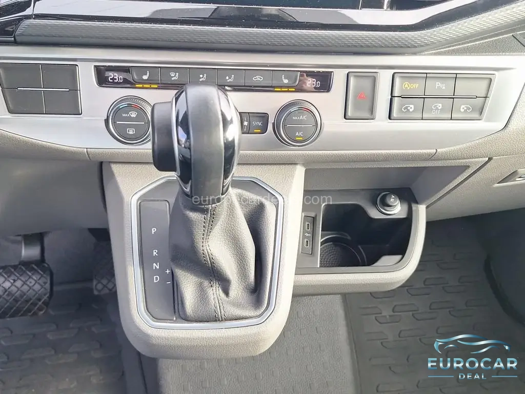 Volkswagen T6 Caravelle