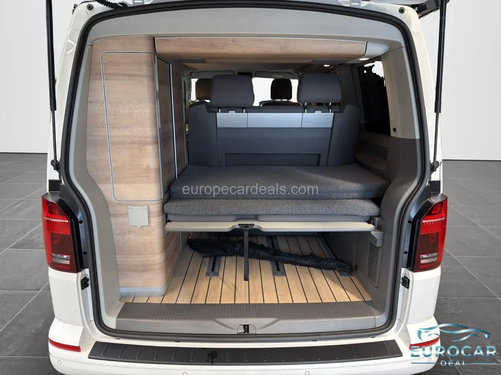 Volkswagen T6 California