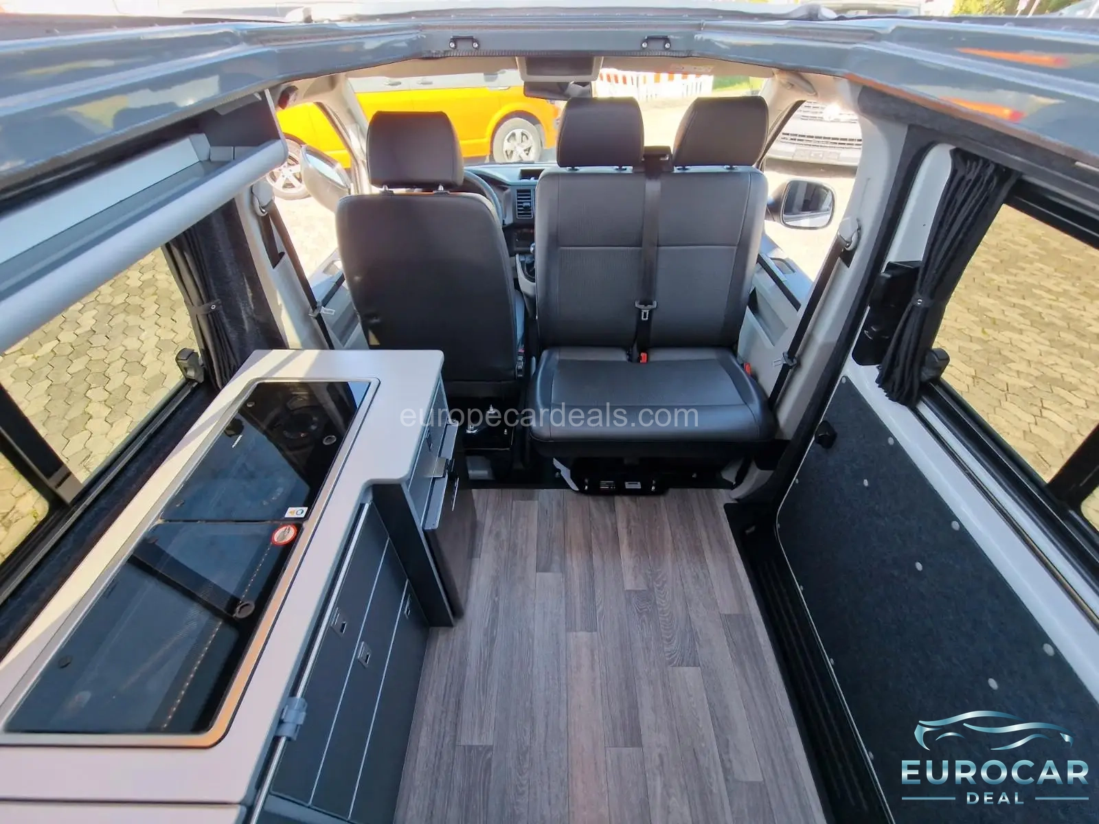 Volkswagen T6 California