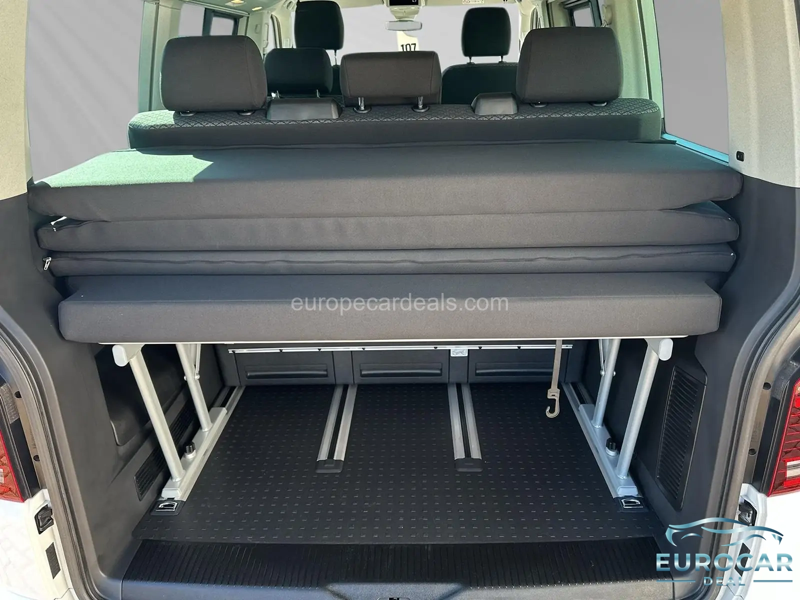Volkswagen T6 California