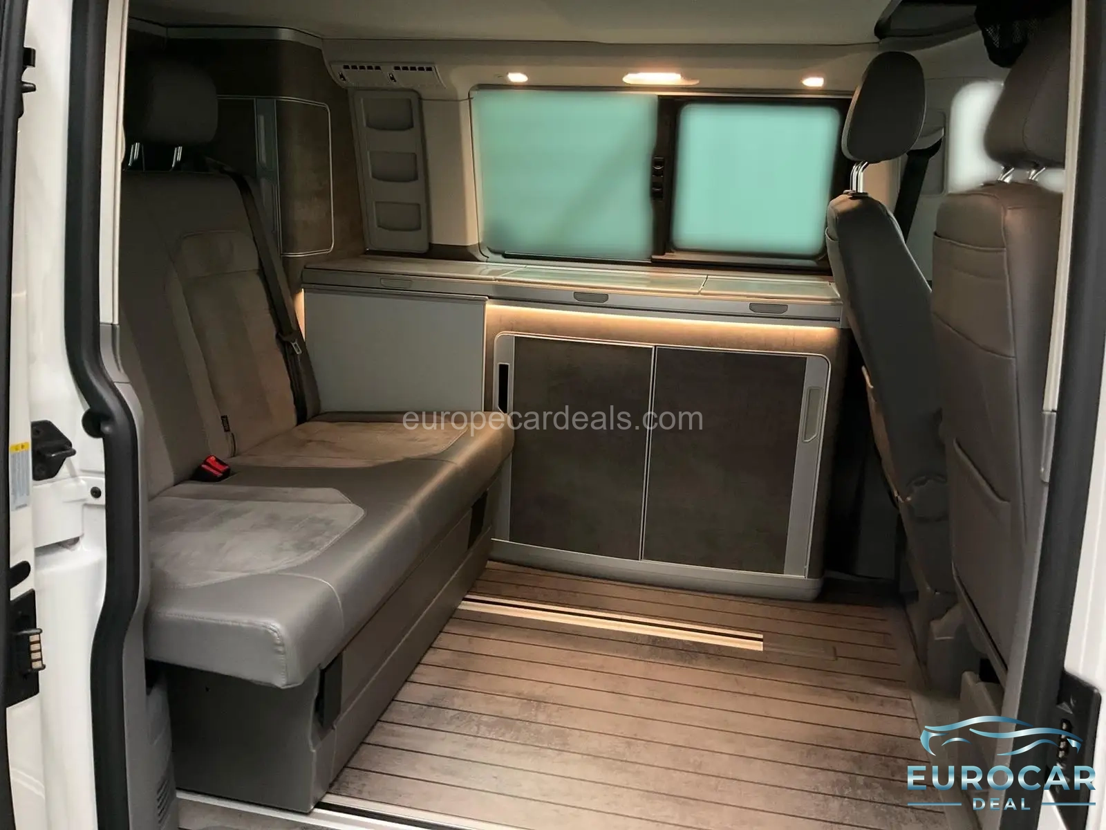 Volkswagen T6 California