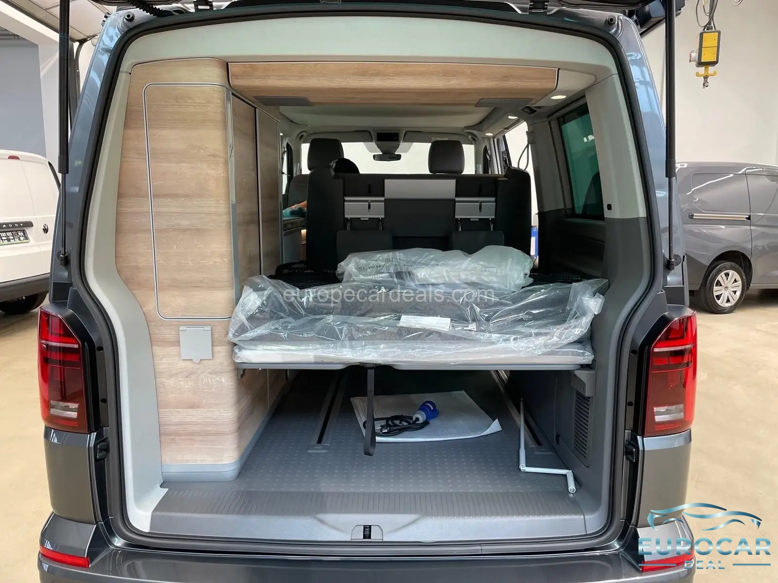 Volkswagen T6 California