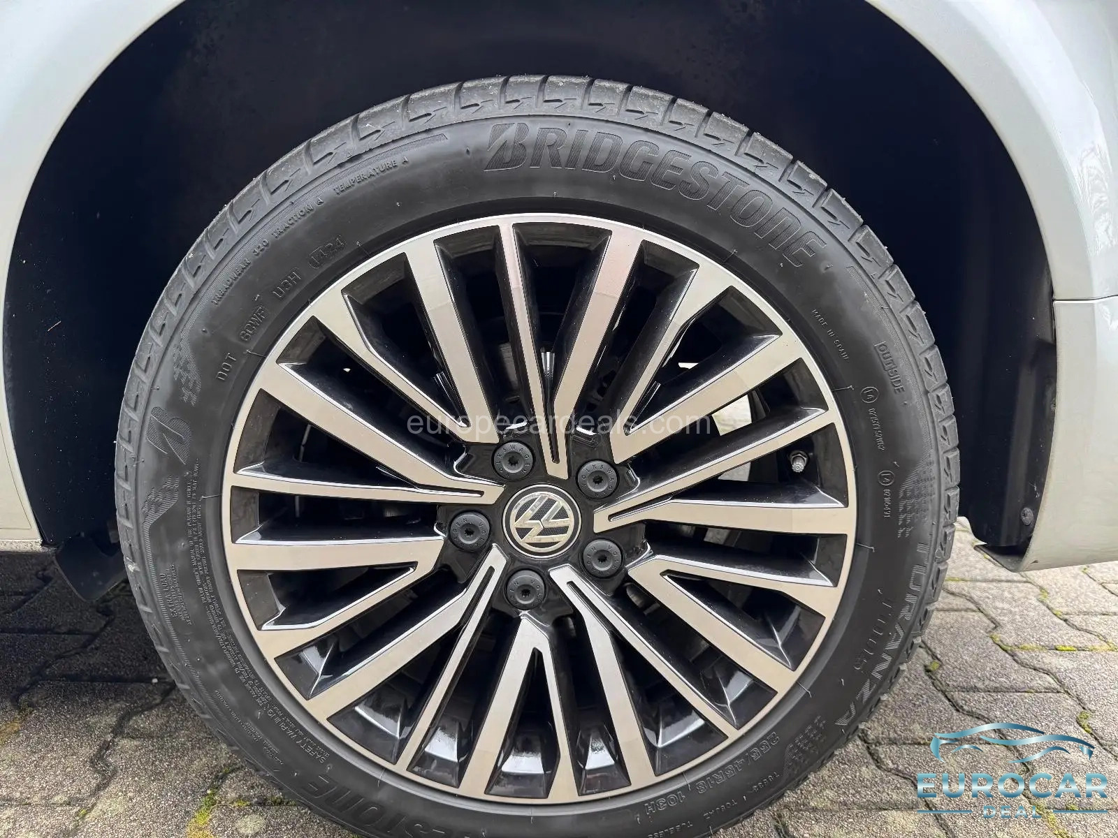 Volkswagen T6 California
