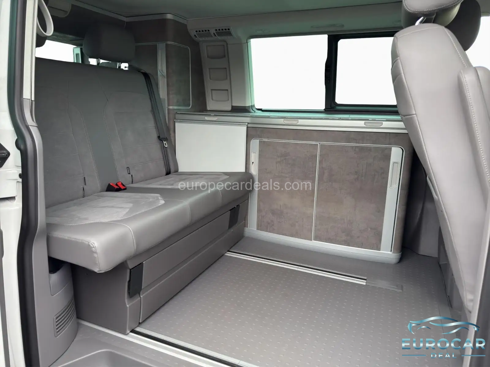 Volkswagen T6 California