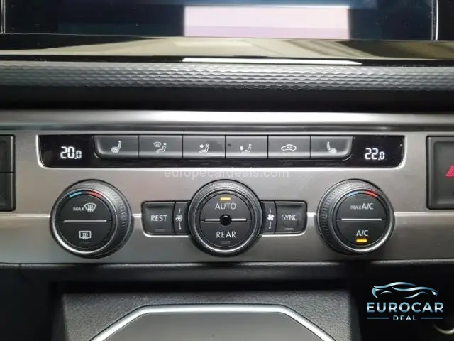 Volkswagen T6 California