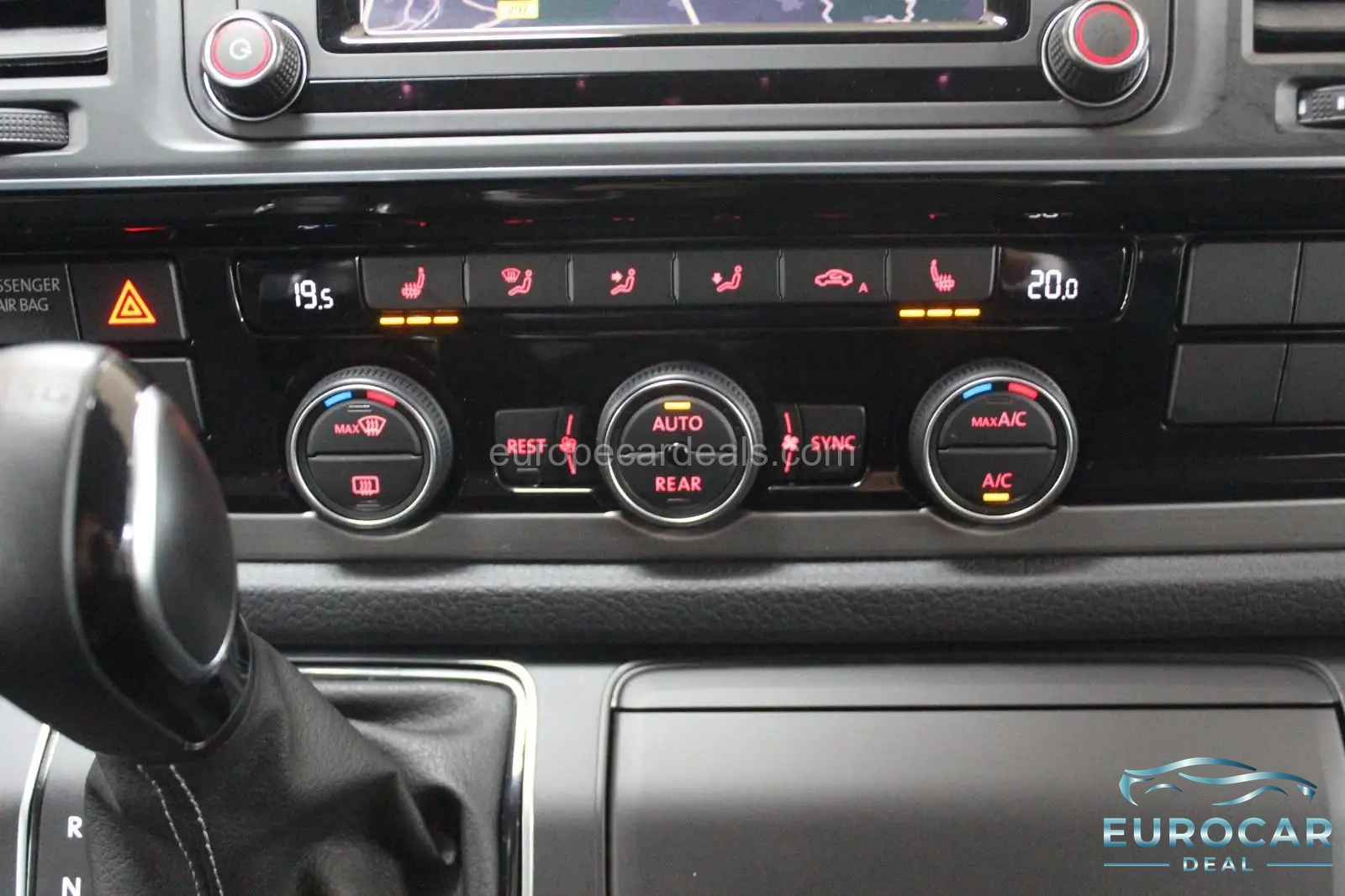 Volkswagen T6 California