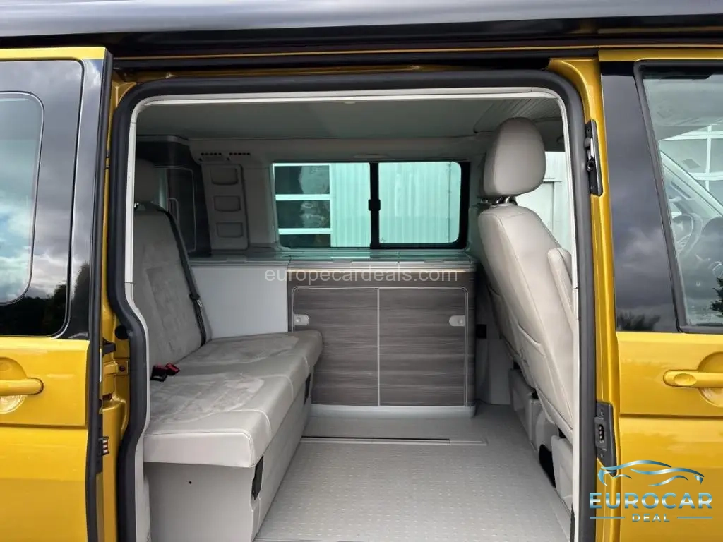 Volkswagen T6 California