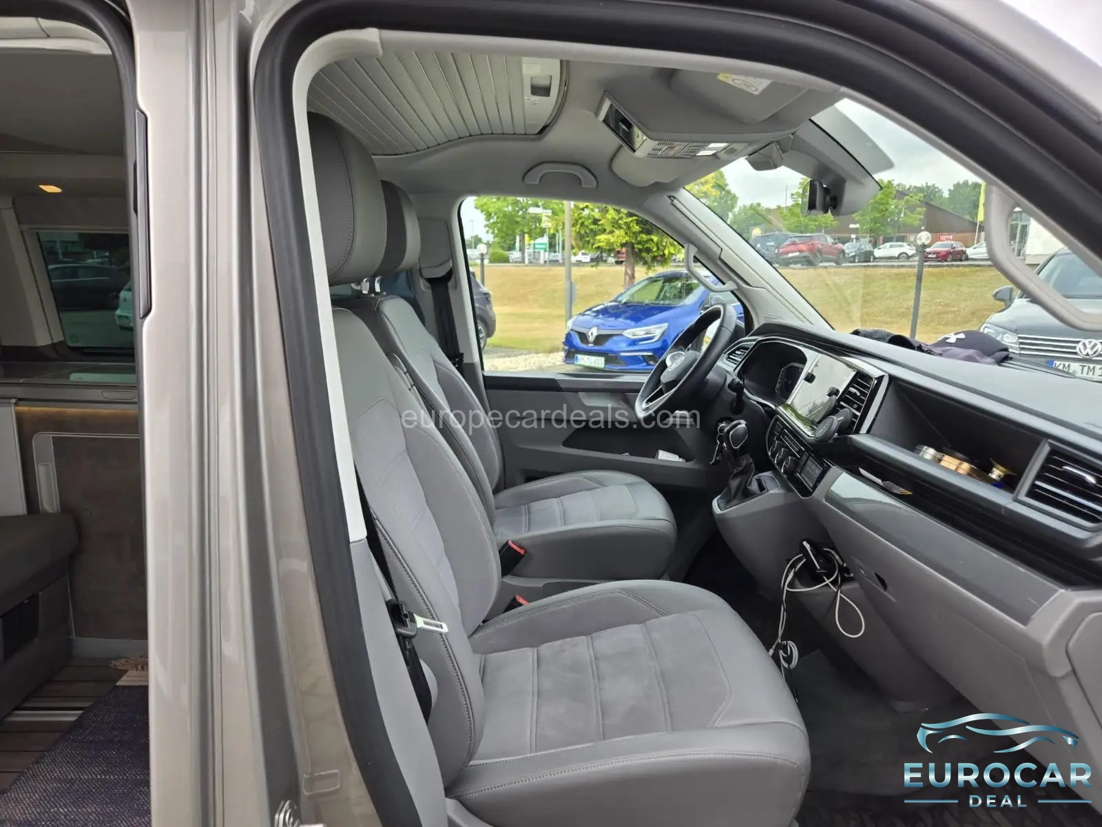 Volkswagen T6 California