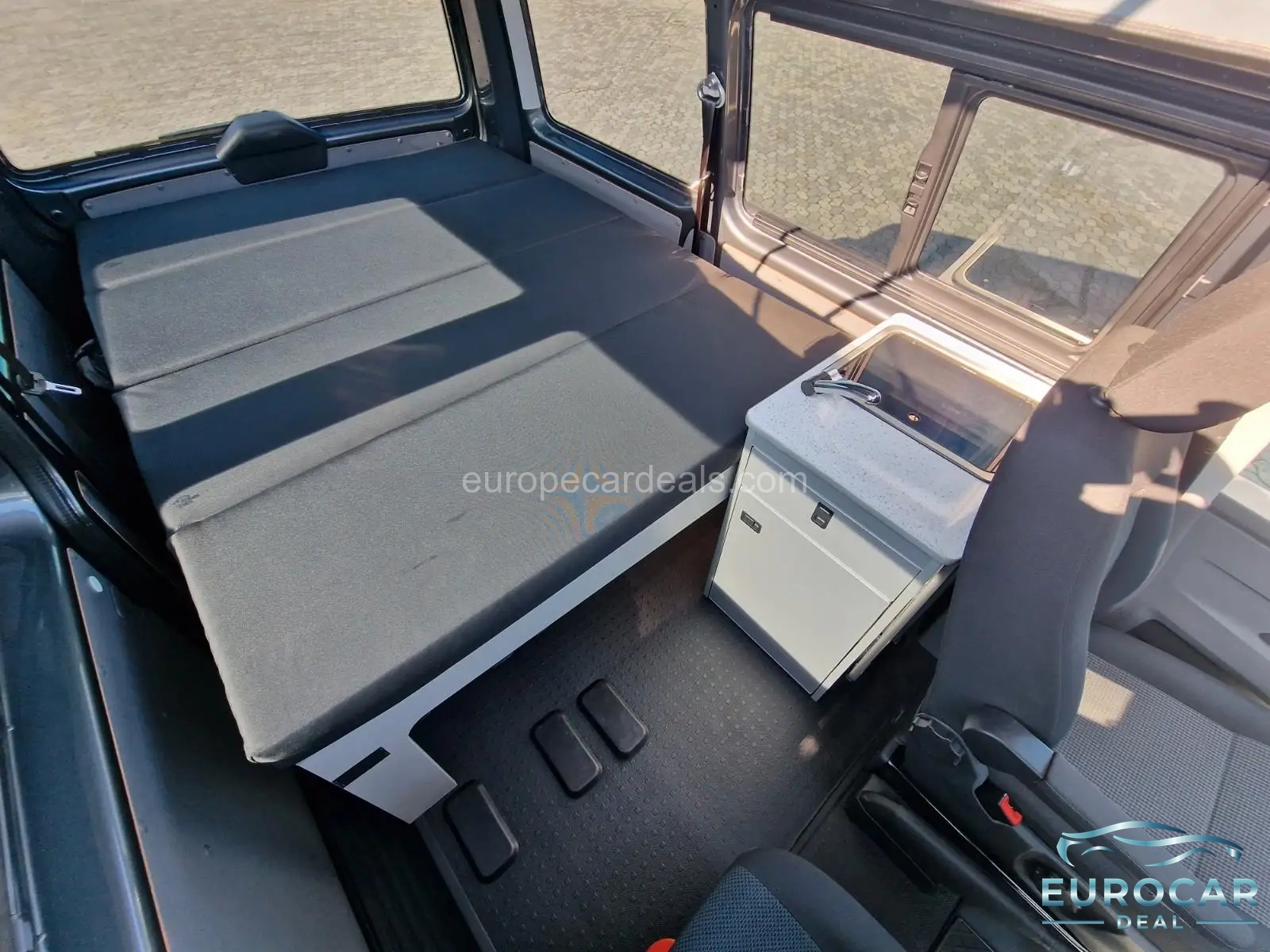 Volkswagen T6 California