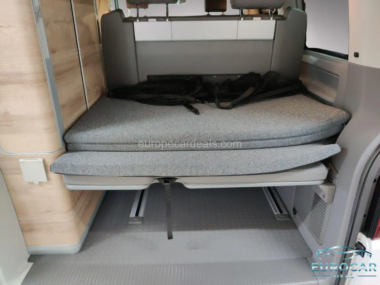 Volkswagen T6 California
