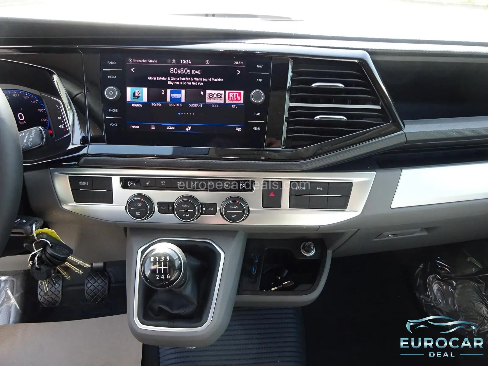 Volkswagen T6 California