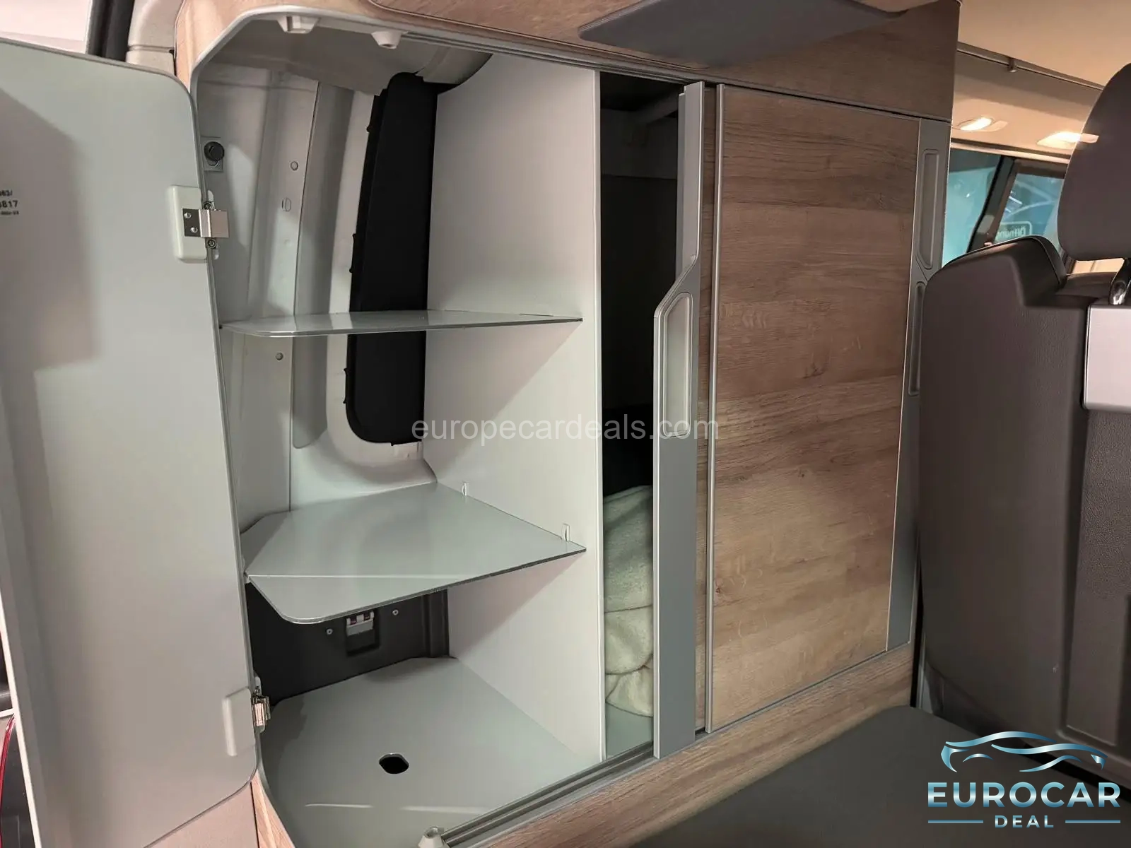 Volkswagen T6 California