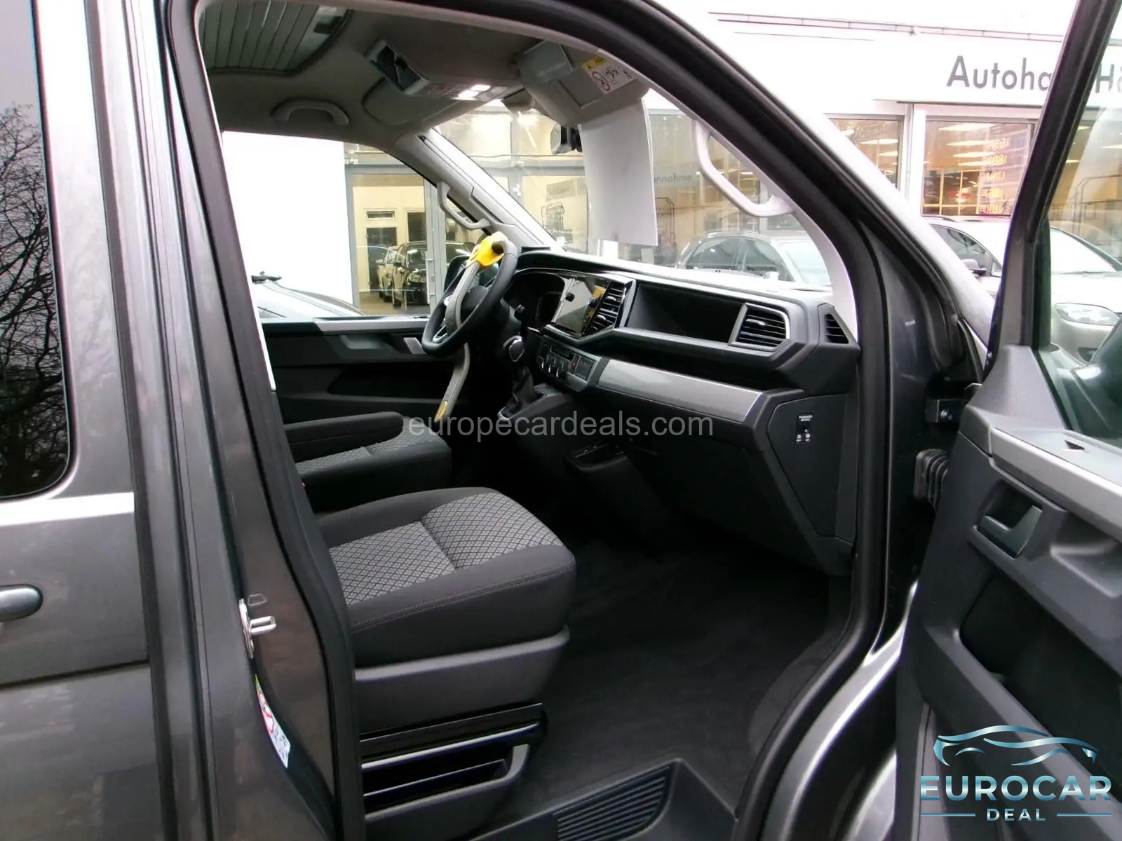 Volkswagen T6 California