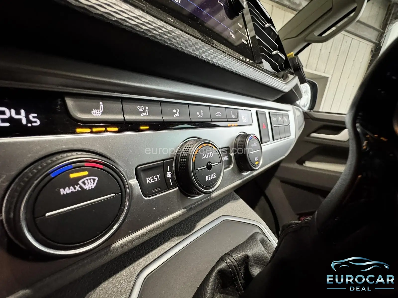 Volkswagen T6 California