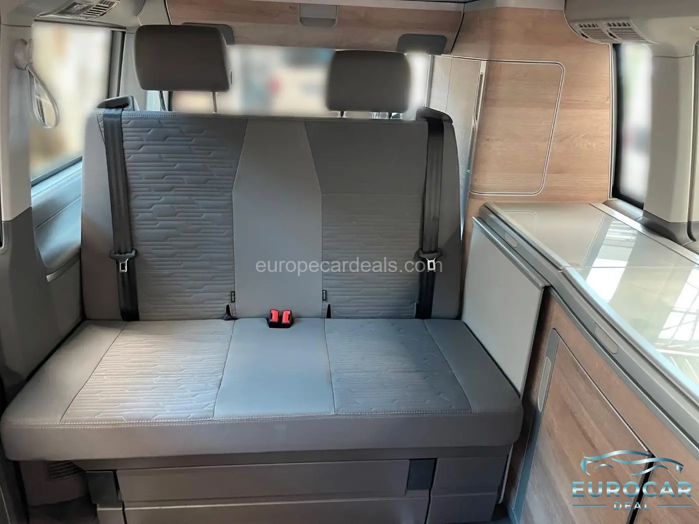 Volkswagen T6 California
