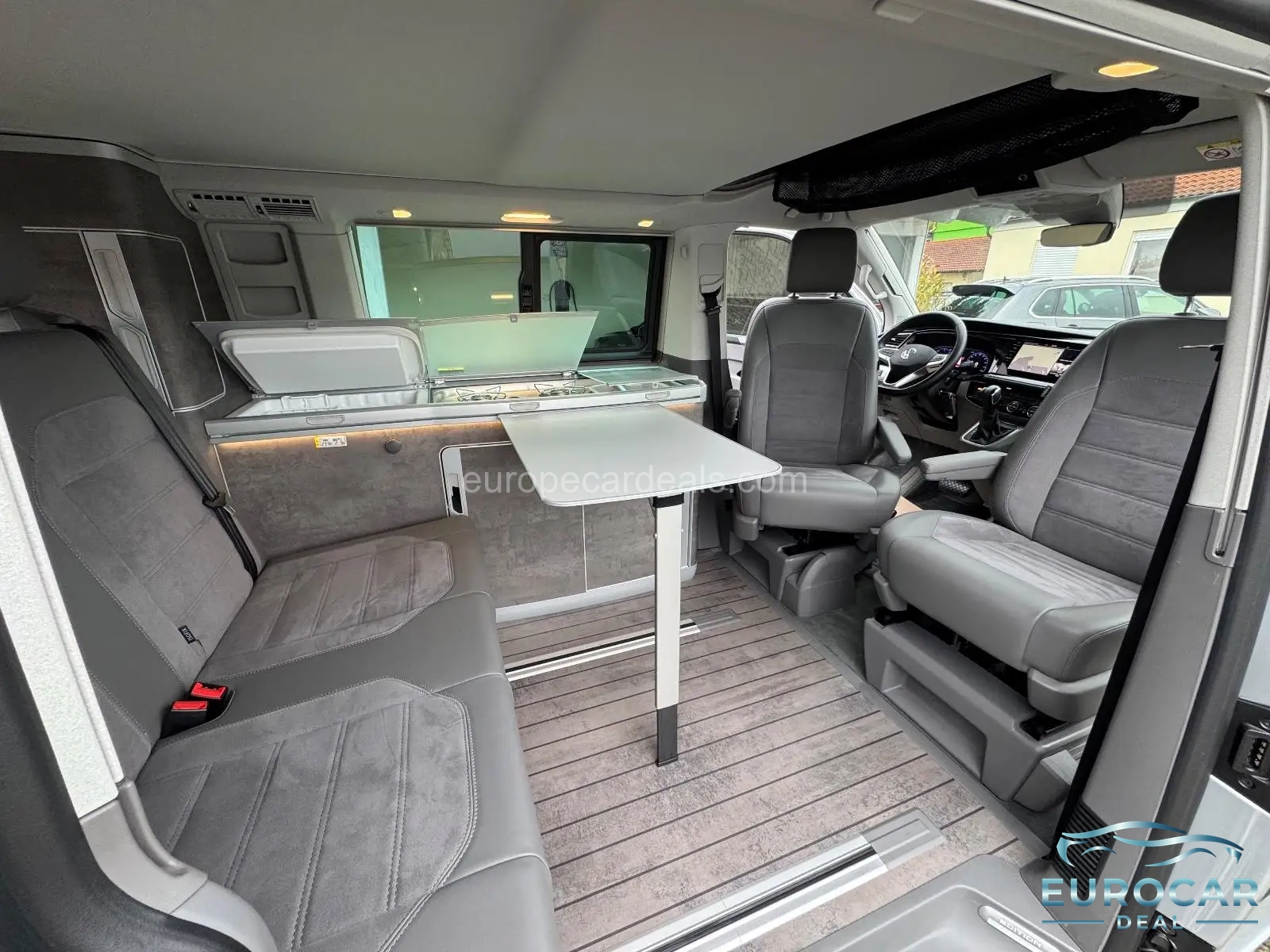 Volkswagen T6 California