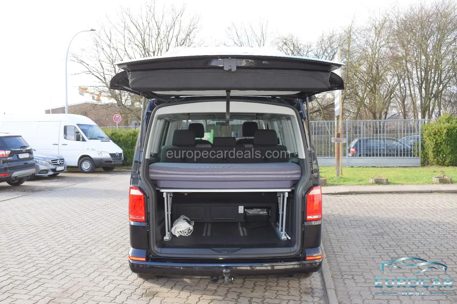 Volkswagen T6 California