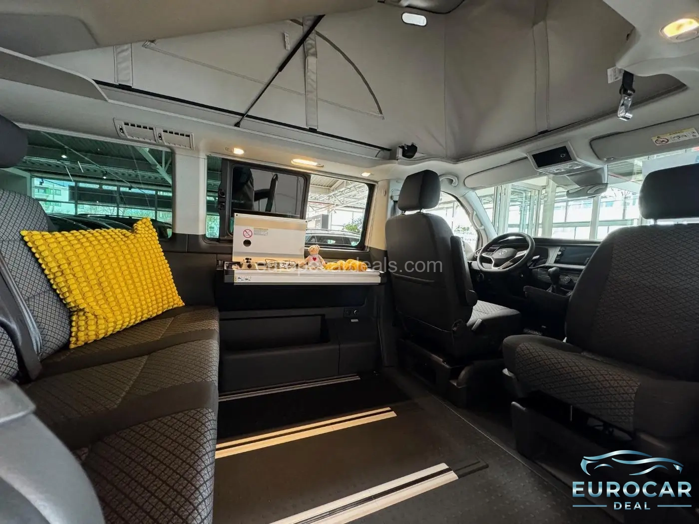 Volkswagen T6 California