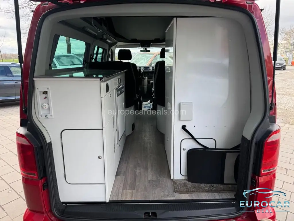 Volkswagen T6 California