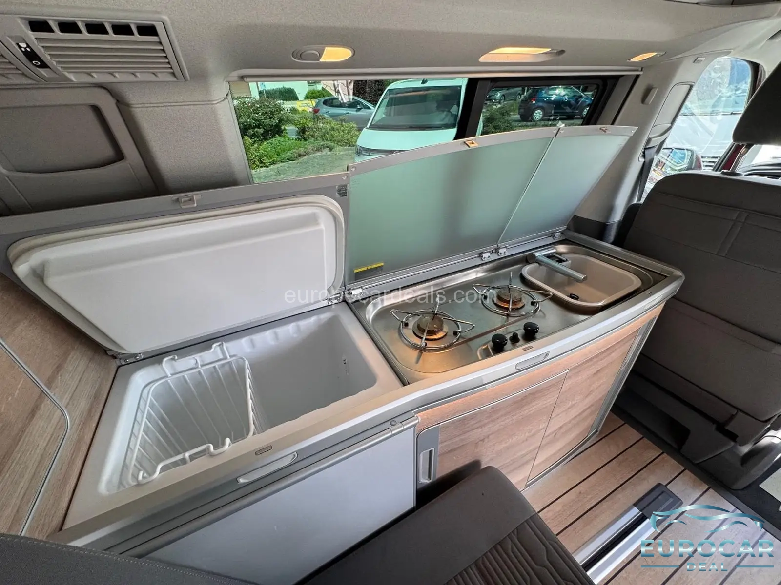 Volkswagen T6 California