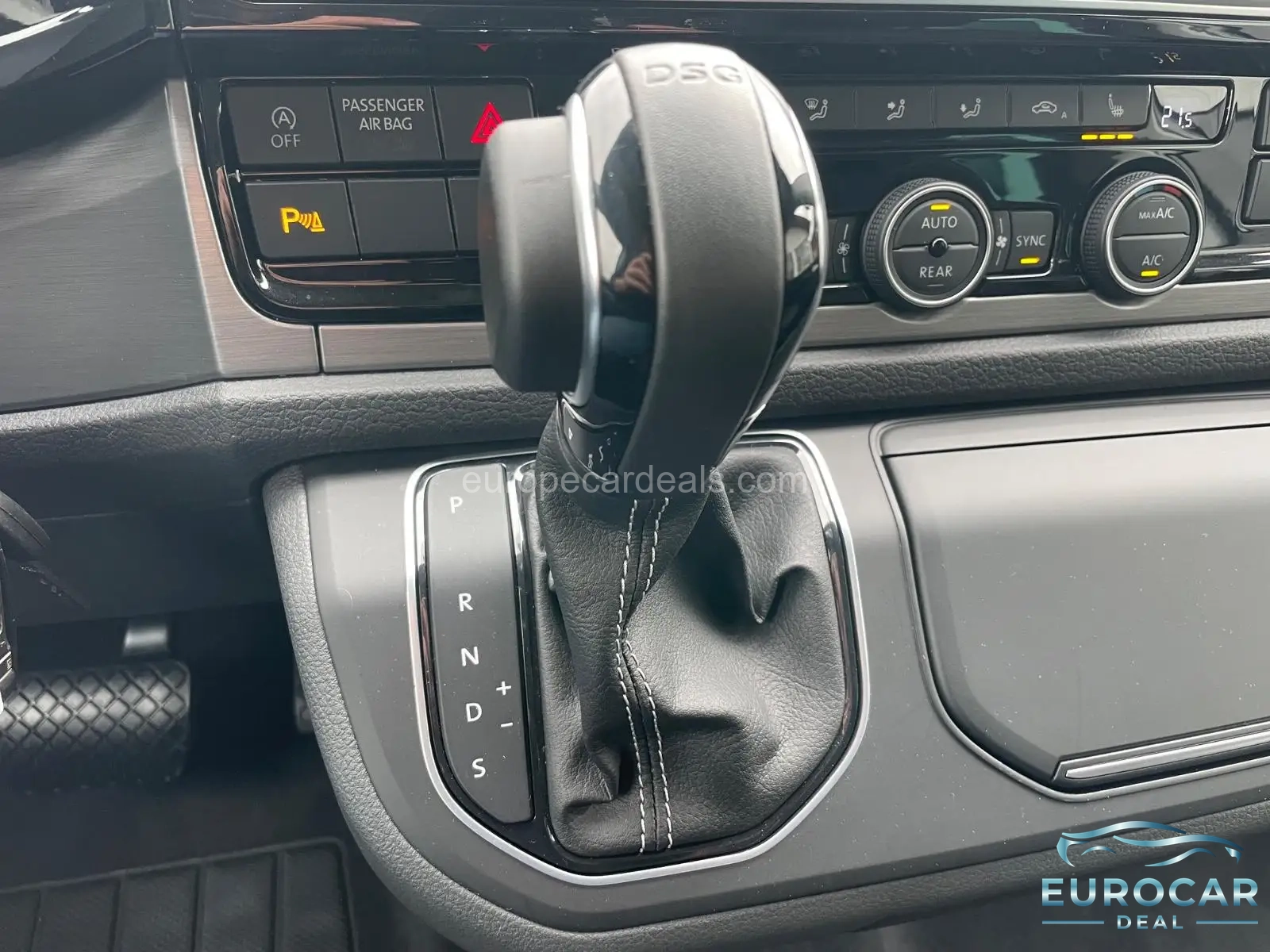 Volkswagen T6 California