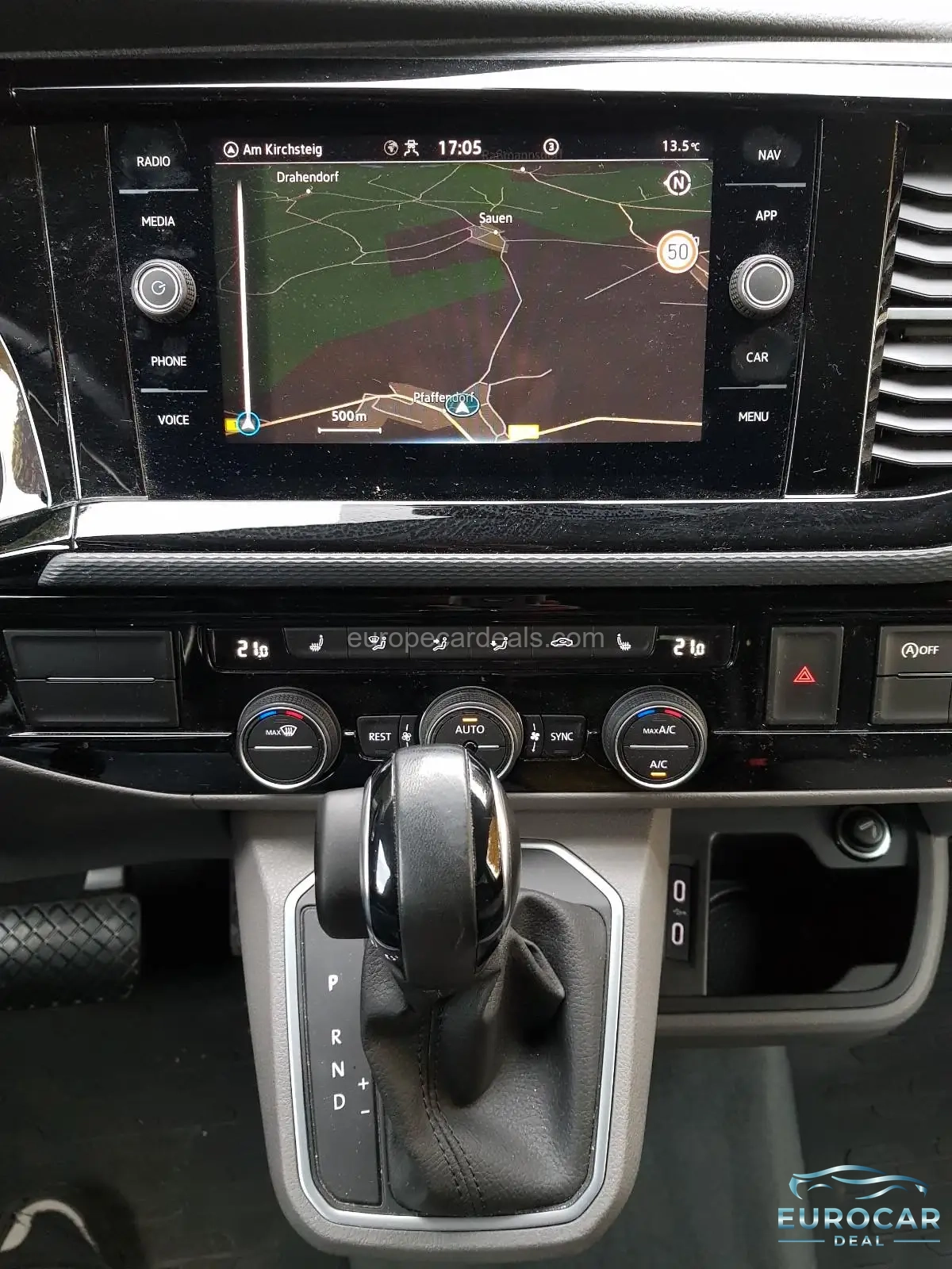 Volkswagen T6 California