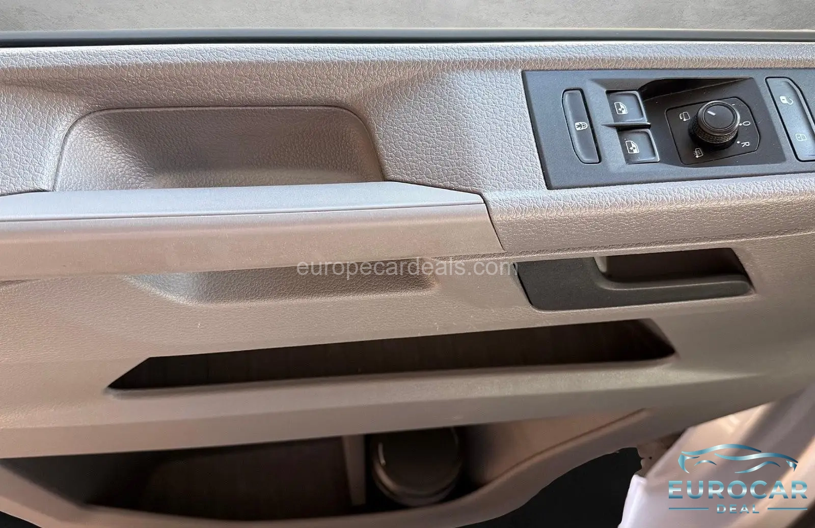 Volkswagen T6 Kombi