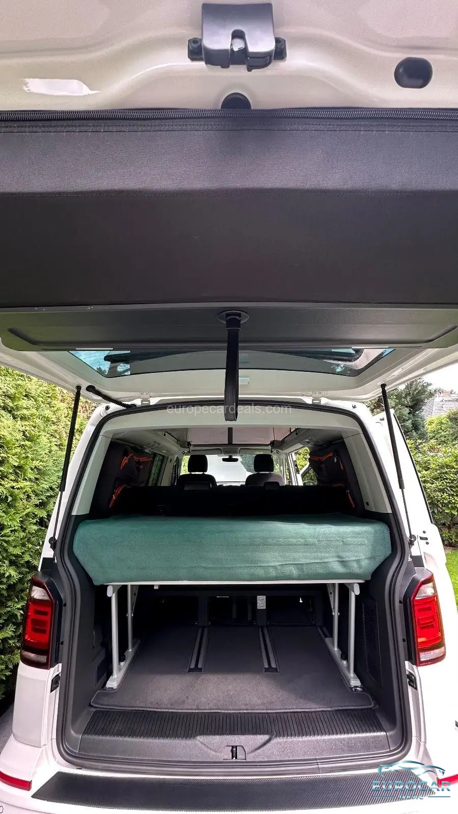 Volkswagen T6 California