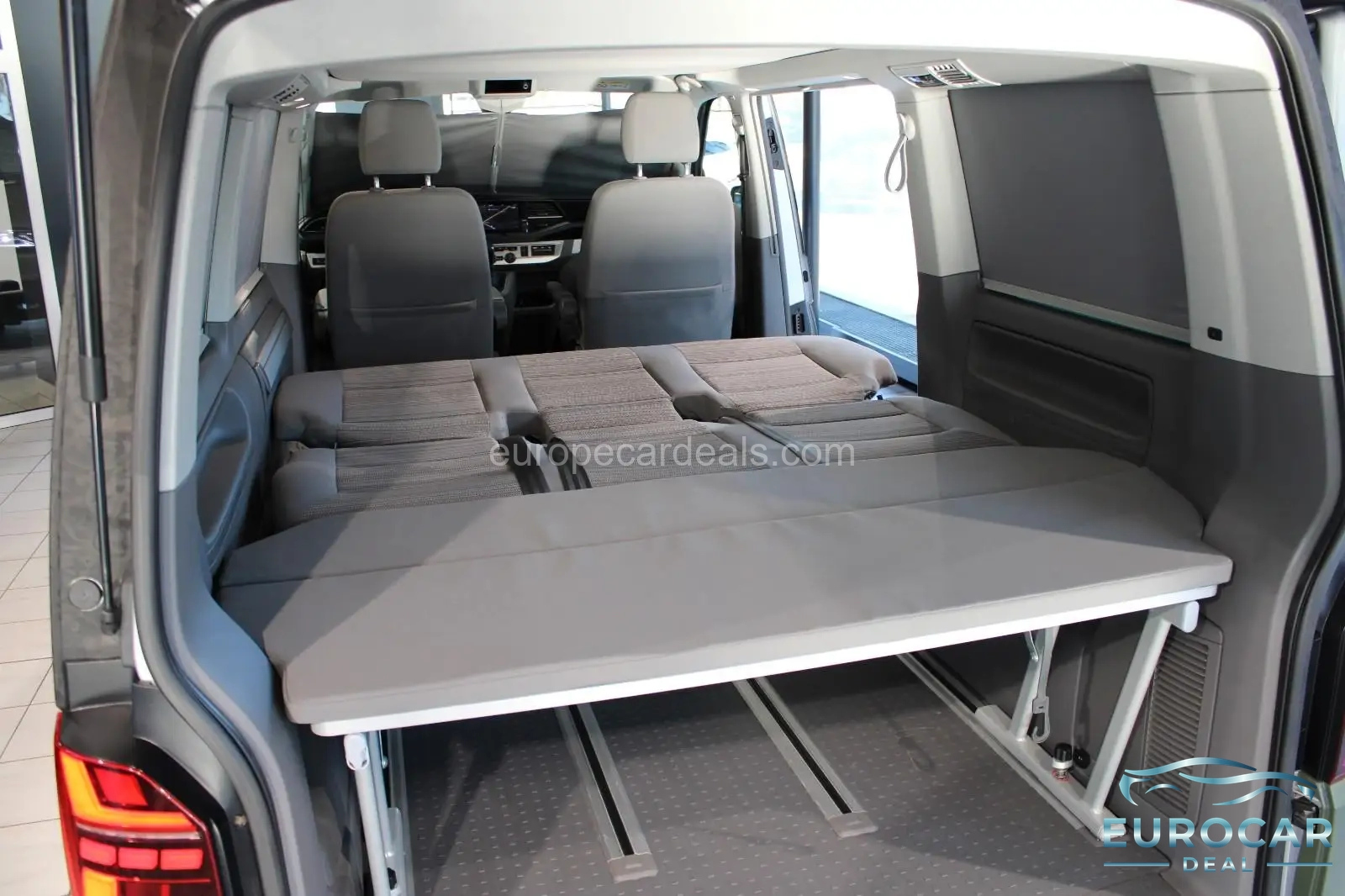 Volkswagen T6 California
