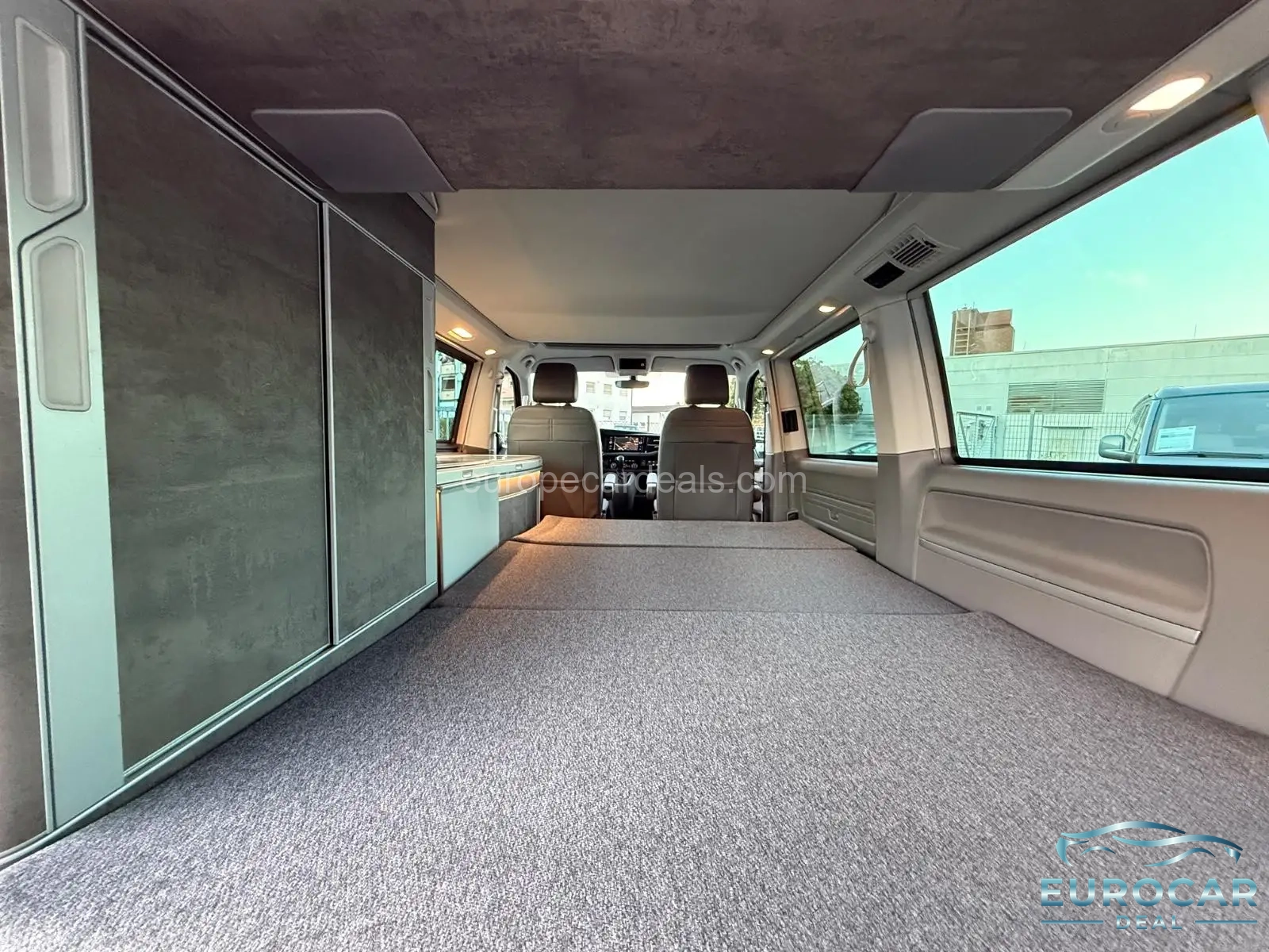 Volkswagen T6 California