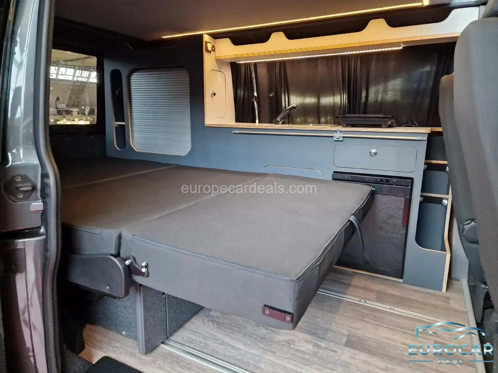 Volkswagen T6 California