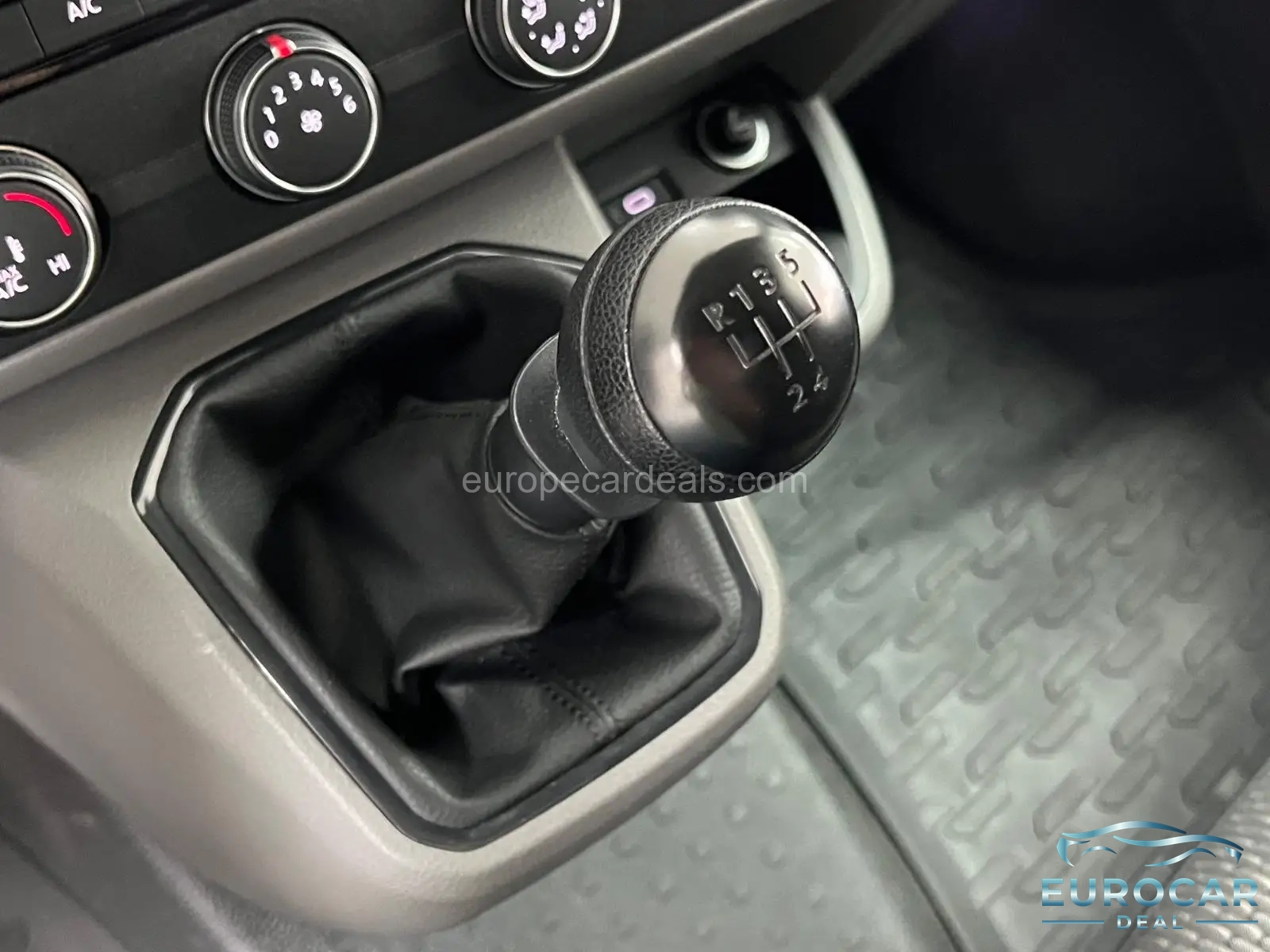 Volkswagen T6 Transporter