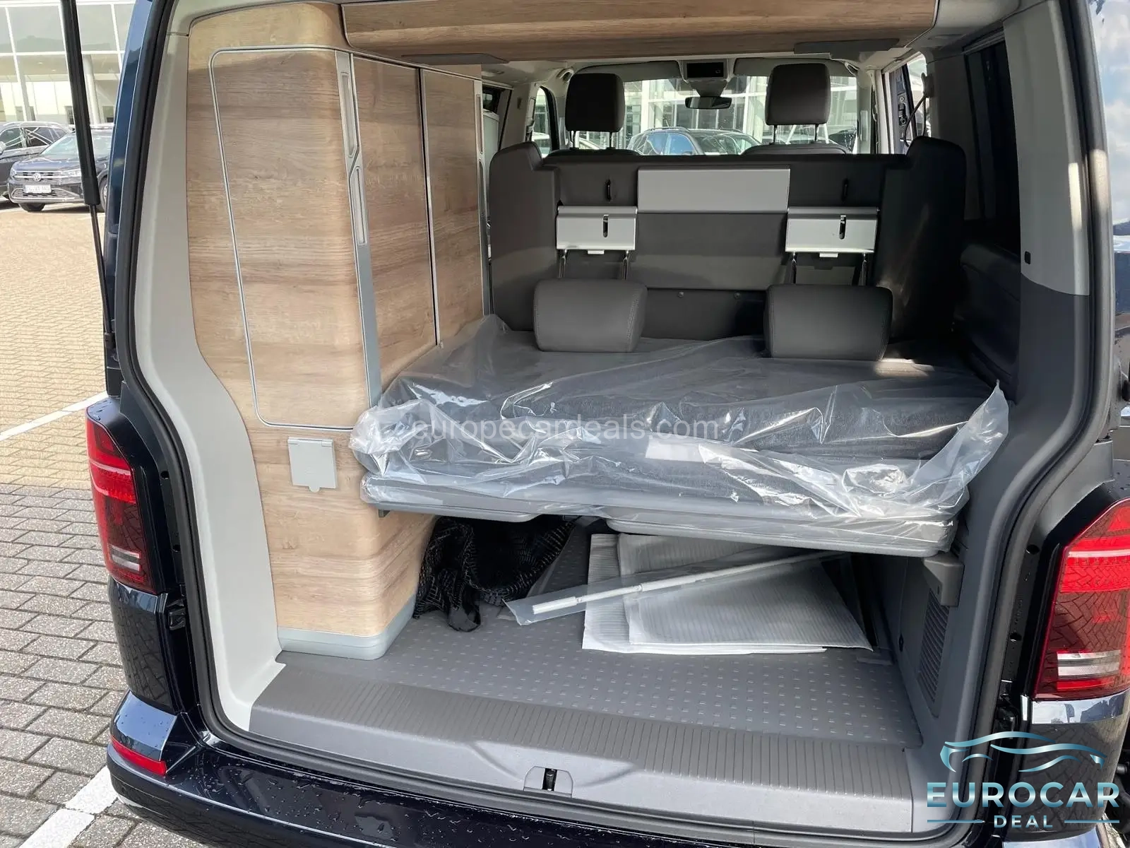 Volkswagen T6 California