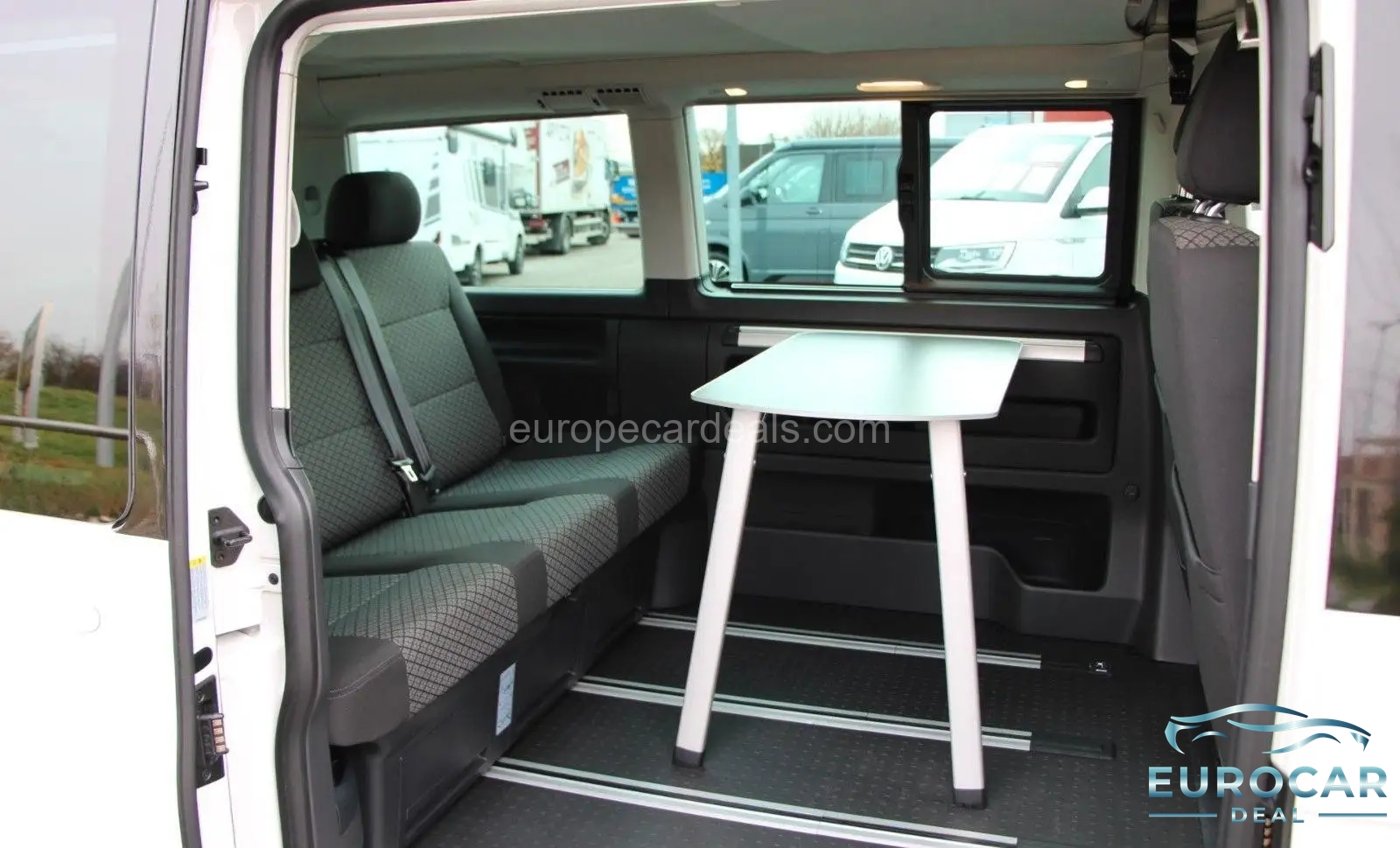 Volkswagen T6 California