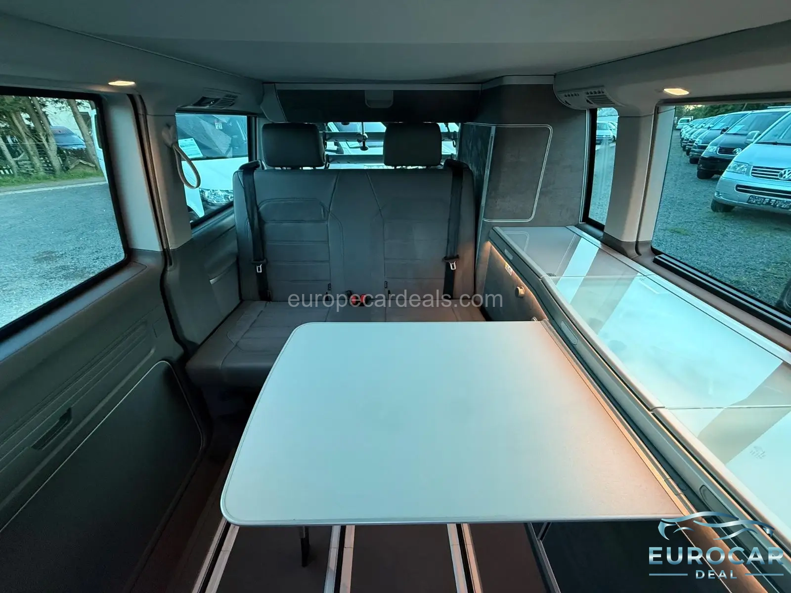 Volkswagen T6 California