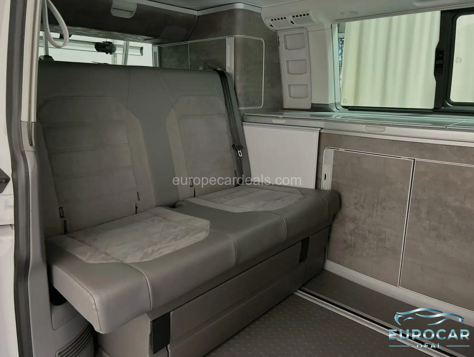 Volkswagen T6 California