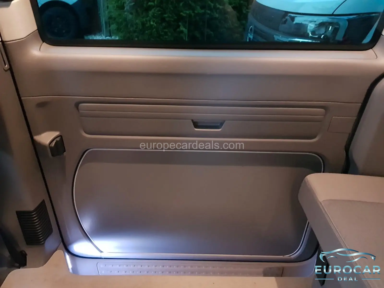 Volkswagen T6 California