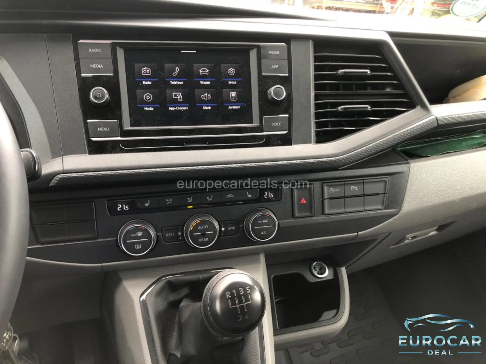 Volkswagen T6 Caravelle
