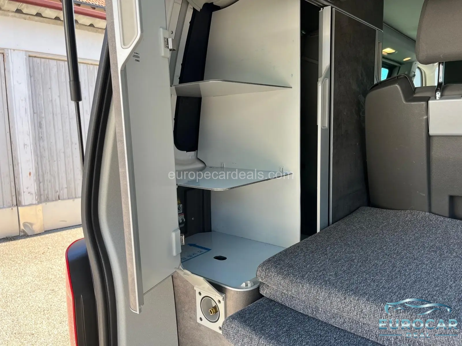 Volkswagen T6 California