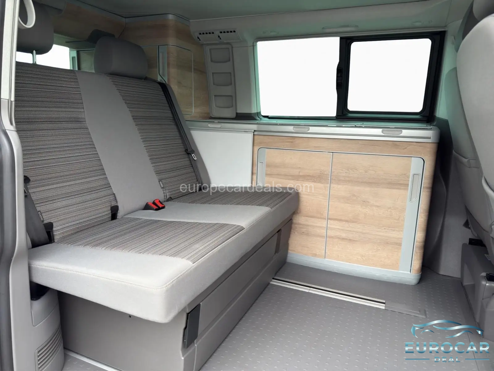 Volkswagen T6 California