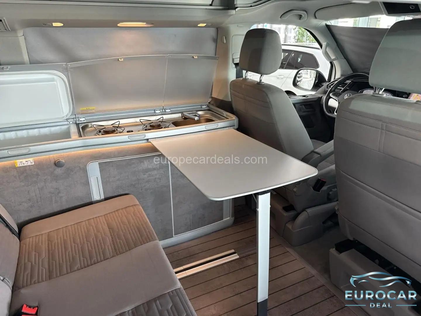 Volkswagen T6 California