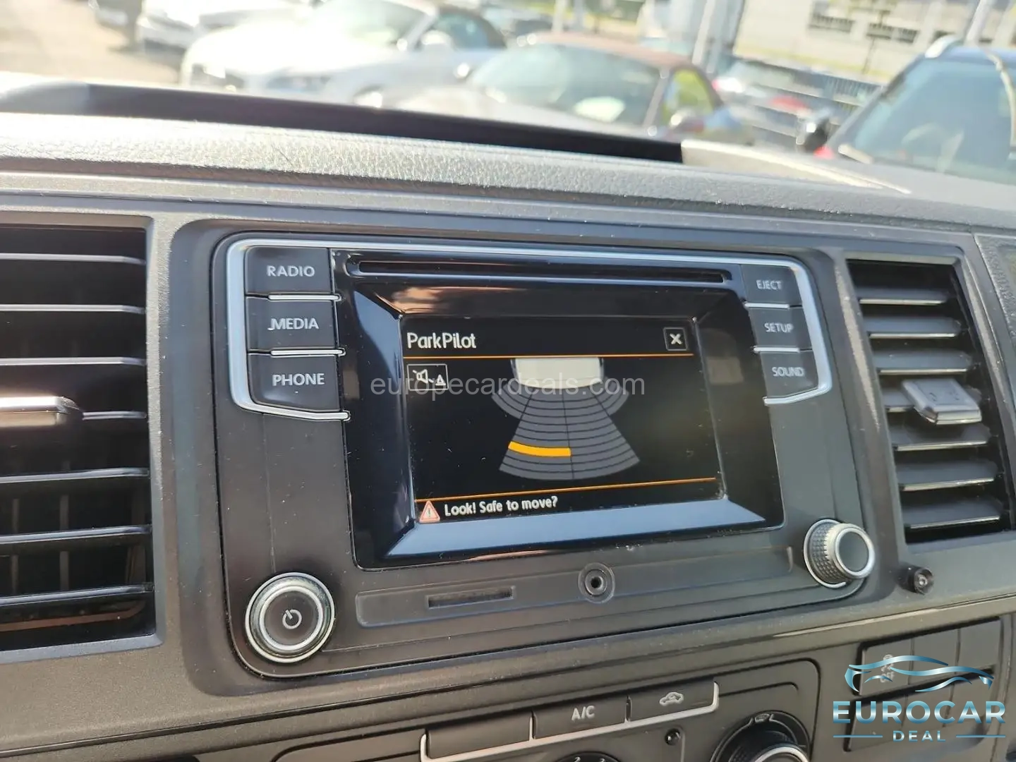 Volkswagen T6 California
