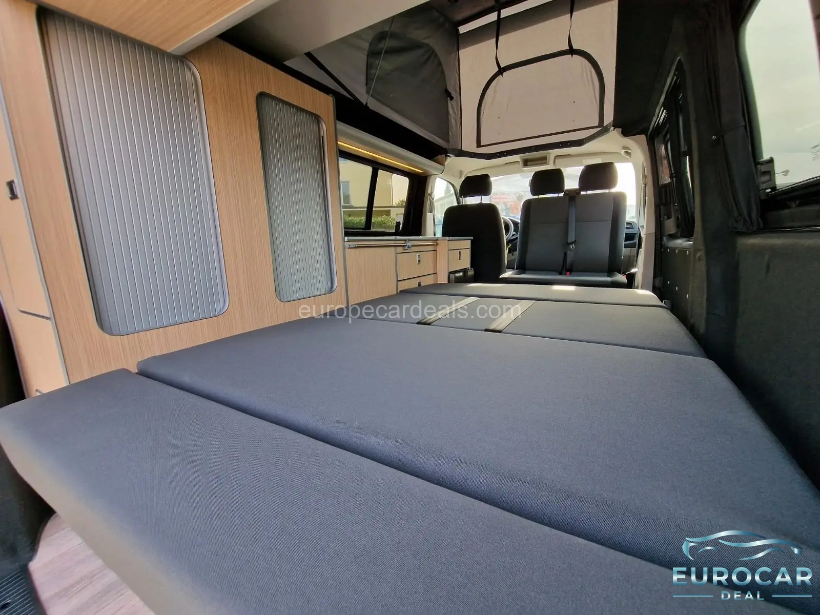 Volkswagen T6 California