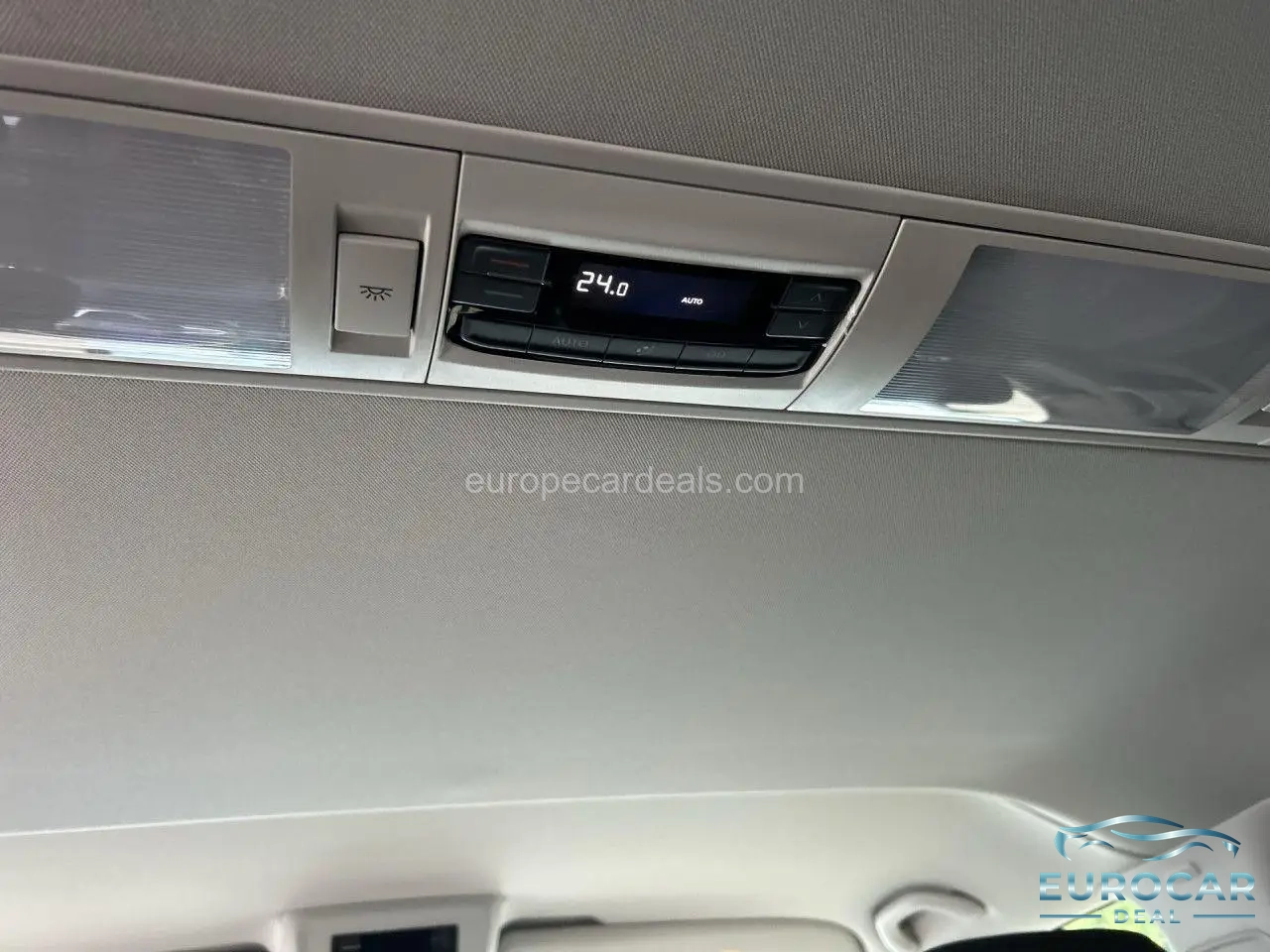 Volkswagen T6 Caravelle
